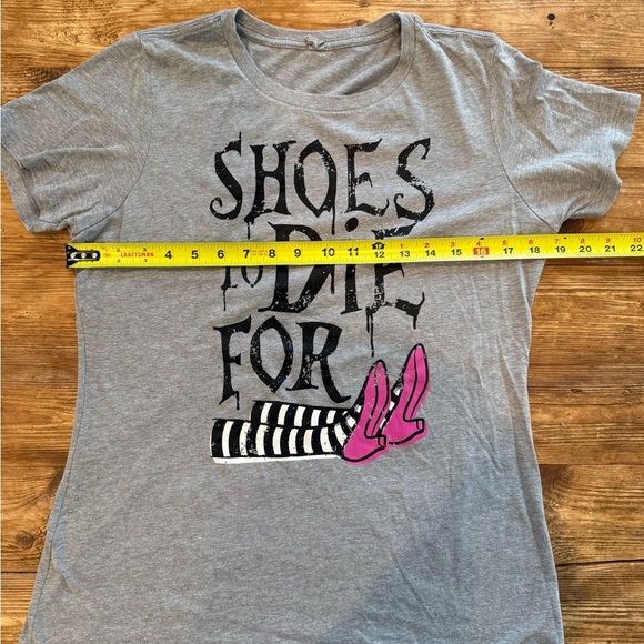 Next Level “Shoes To Die For” Wicked OZ Cotton Gray Tee Shirt Women’s M-L EUC - Picture 5 of 9